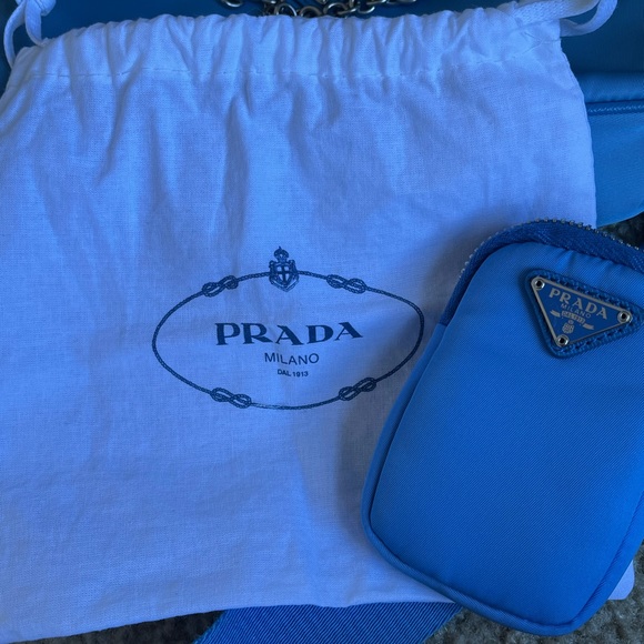 Prada 2005 re edition blue nylon shoulder bag authentic - Picture 6 of 7